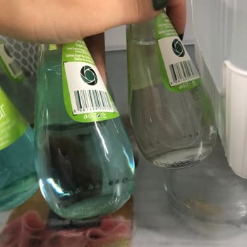 Farklı Renklerdeki Sodalar Ve Yanıtsız Kalan Şikayet