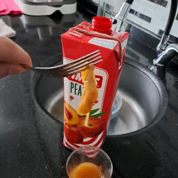 Dimes Meyve Suyunda Şok Edici Peçete Sorunu