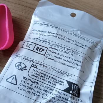 Ek