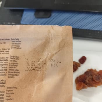 Kuru Üzüm Paketinde Pestil Şoku