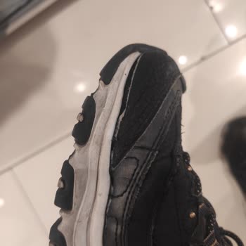 Ayakkabı Sorunu Ve Evrak Eksikliği