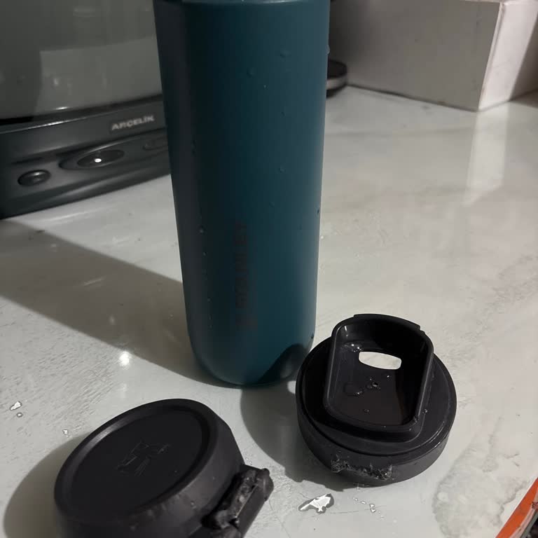 Stanley Termos Kapağı Sorunu Ve İlgisizlik