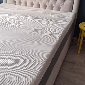 Garanti Verilen Yatakta Çökme Ve İlgisizlik Sorunu