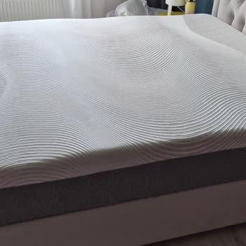 Garanti Verilen Yatakta Çökme Ve İlgisizlik Sorunu