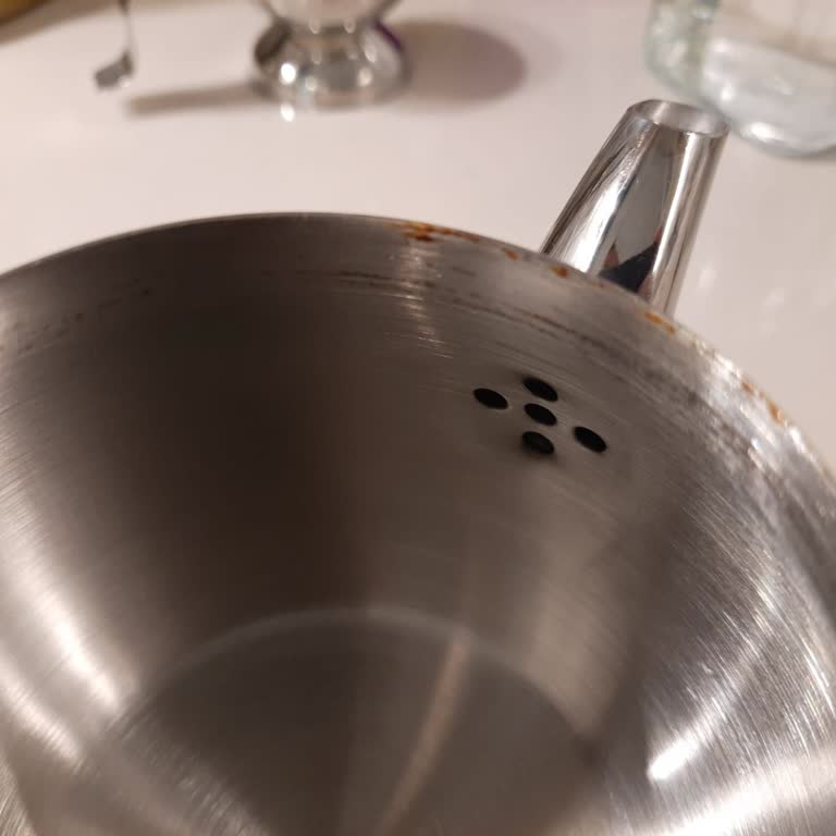 Paslanmaz Çelik Çaydanlık Paslandı, Garanti Karmaşası