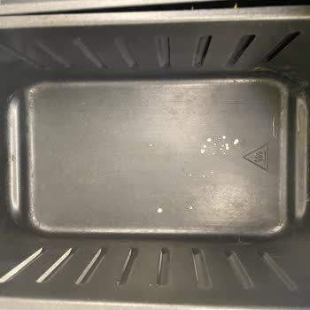 Yui Airfryer Alt Taban Soyulma Sorunu