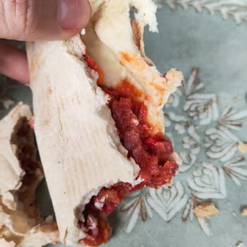 Hayal Kırıklığı: Pizza Tostun Gerçek Yüzü