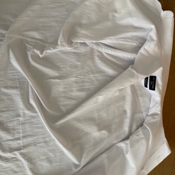 Leke Ve Sökük Gömlek Mağduriyeti