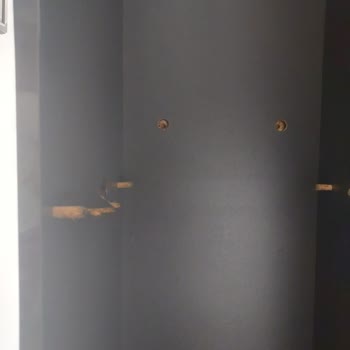 Vitra Dolap Siparişi: Kırık Raflar Ve Yetersiz Hizmet