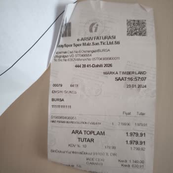 Kısa Sürede Deforme Olan Nike Ayakkabılar Ve Yetersiz Müşteri Hizmeti