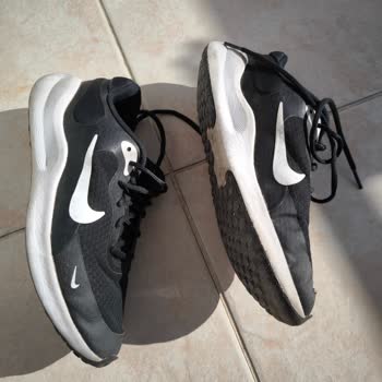 Kısa Sürede Deforme Olan Nike Ayakkabılar Ve Yetersiz Müşteri Hizmeti