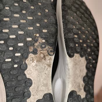 Kısa Sürede Deforme Olan Nike Ayakkabılar Ve Yetersiz Müşteri Hizmeti