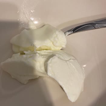 Migros Hemen Yoğurdunda Hijyen Skandalı: Güven Sarsan Deneyim