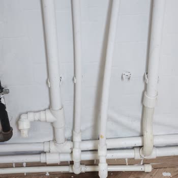 Profesyonellikten Uzak Hizmet Ve Maddi Zarar