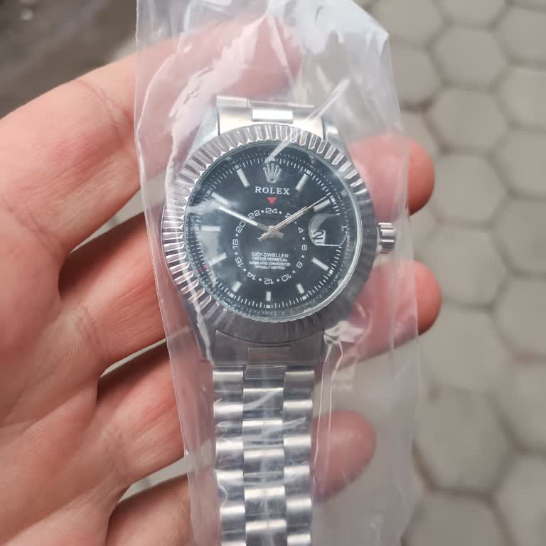 Instagram The Luxery Watch Company Şikayeti