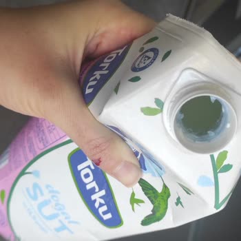 A101'den Aldığım Süt Yoğurt Çıktı