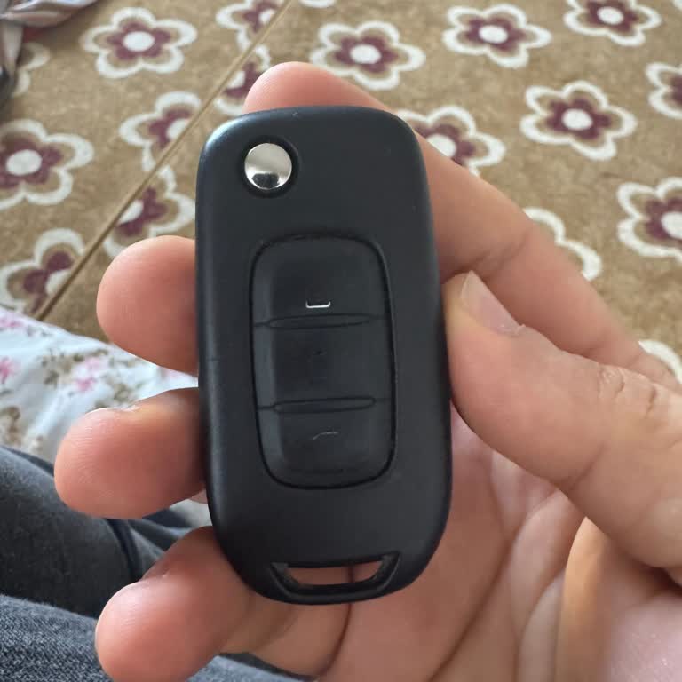 Renault Anahtarındaki Yazıların Silinmesi Şaşkınlığı