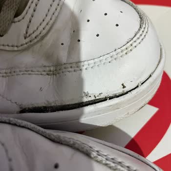 Nike Court Vintage Ayakkabımda Garanti Süresi Dolmadan Sorunlar