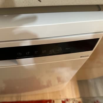 Siemens Bulaşık Makinesi Kapak Problemi