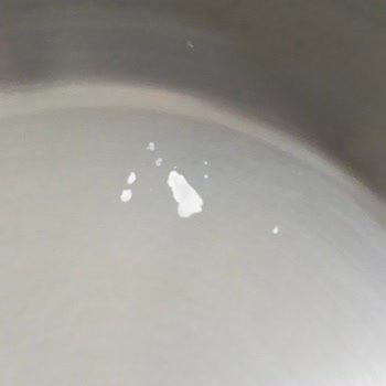 Kalitesiz Tencereler Ve Tutarsız Fiyatlar