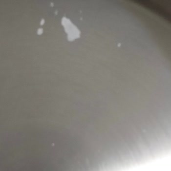 Kalitesiz Tencereler Ve Tutarsız Fiyatlar