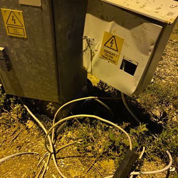Elektrik Bağlantısı Sorunu Ve Güvenlik Endişeleri