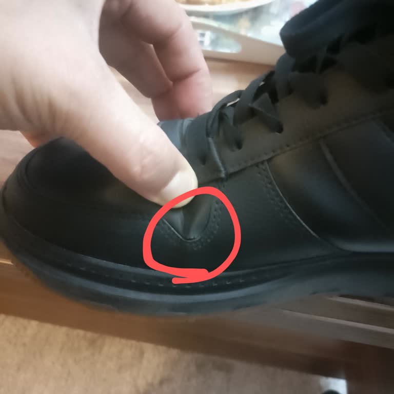 Kinetik Marka Botun Dikiş Sorunu Ve İnceleme Hayal Kırıklığı