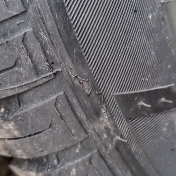 Performancelastik 9 Günlük Lastiklerin Çatlak Sorunu Ve İade Mücadelesi