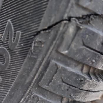 Performancelastik 9 Günlük Lastiklerin Çatlak Sorunu Ve İade Mücadelesi