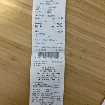 Dayanıklılık Sorunu: Aldığım Botun Tabanı Yarıklarla Doldu!