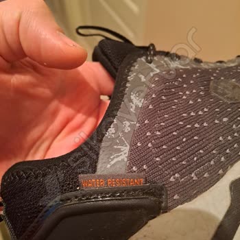 Suya Dayanıklı Ayakkabı İlk Yağmurda Sınıfta Kaldı