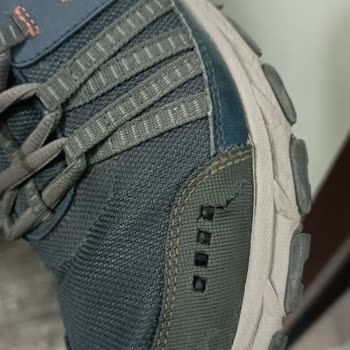 Skechers Ayakkabıda Beklenmedik Yırtılma