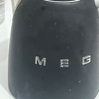 Smeg Mat Siyah Kettle Kalite Sorunu