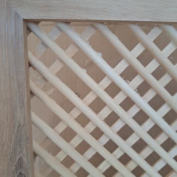 Vivense'de Kırık Ve Eksik Parçalarla Gelen Hayal Kırıklığı