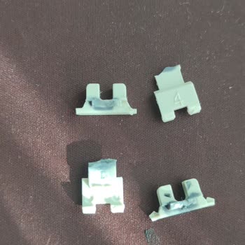 Frenli Çekmece Rayında Tırnak Problemi