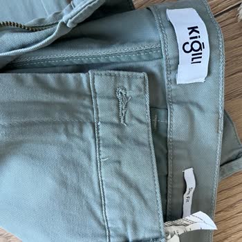 Kiğılı Pantolon Renk Dalgalanması Ve Müşteri Hizmetleri Sorunu