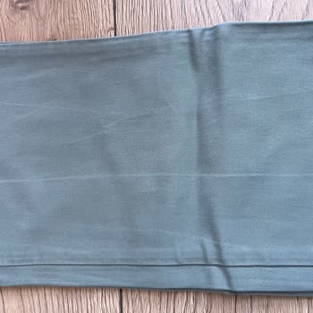 Kiğılı Pantolon Renk Dalgalanması Ve Müşteri Hizmetleri Sorunu