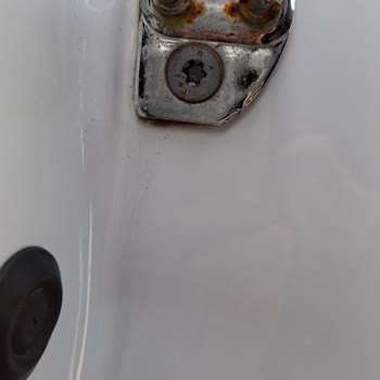 Renault Clio'da Sürekli Su Kaçağı Ve Garanti Sorunu