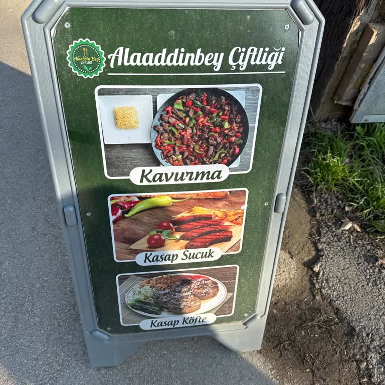 Alaaddinbey Çiftliği Tavırları Konuşmaları Çok Kötü Rahatsız Edici