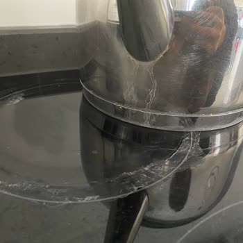 Korkmaz Çaydanlık İle Su Sızıntısı Ve Güvenlik Sorunları