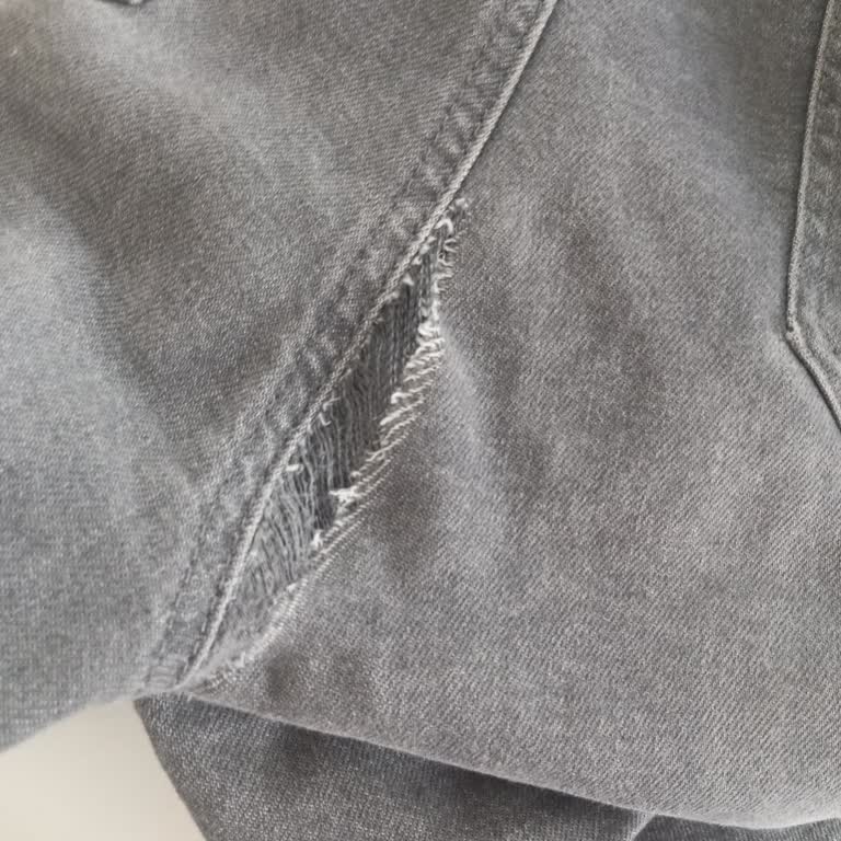 Koton Kot Pantolonun Kalitesizliği Ve İade Sorunu