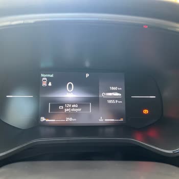 Renault Clio Akü Sorunu: Güvenilirlik Endişesi