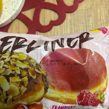 Tarihi Geçmiş Ürün Gönderimi Ve Sağlık Riski