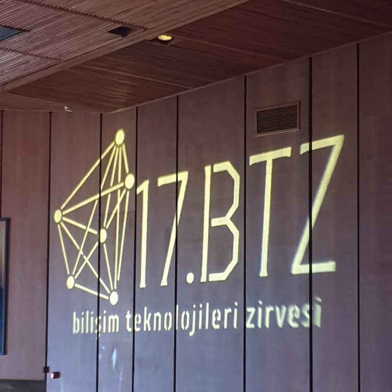 İstanbul Teknik Üniversitesi | İTÜ Etkinliğinde İnanç Özgürlüğü Engeli