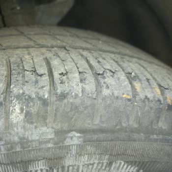 Renault Megane Lastik Sorunu: Garanti Kapsamında Destek Eksikliği