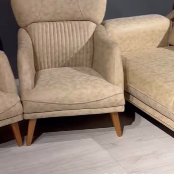 Van Life Mobilya Chester Modelinin Aksine Düğmeli Model Yollandı