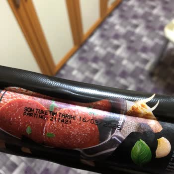 Güvenilir Marka Sucuk Küflü Çıktı, Sağlığımız Tehlikede