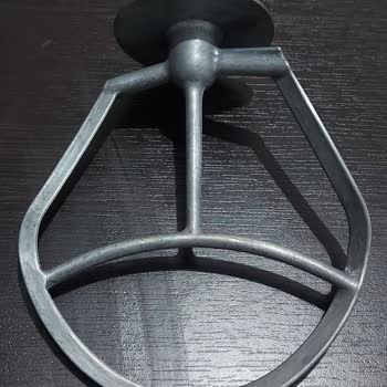 Emsan Hamur Yoğurma Makinesi Aparatında Kararma Sorunu