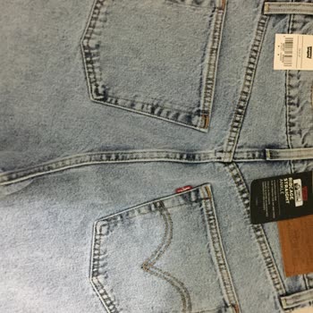 Levis'tan Gelen Hatalı Pantolon Ve Eksik İndirim Kuponu