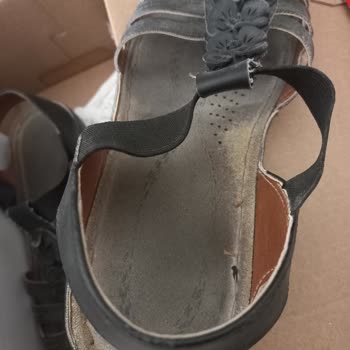 Polaris Sandaletlerde Hayal Kırıklığı